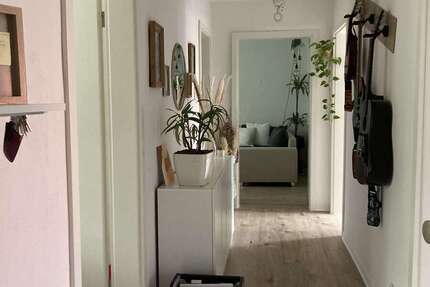 Wohnung Oberhausen - 3 Zimmer, 66 m&sup2;, 460&euro; | Angebot:27428538
