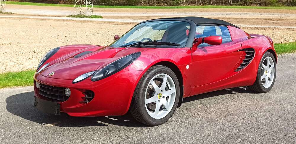 Lotus Elise 93.000 km 21.300 &euro; Rodenbach 63517