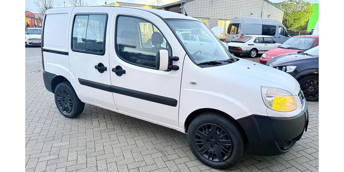 Fiat Doblo 155.527 km 3.498 &euro; Hönningen 53506