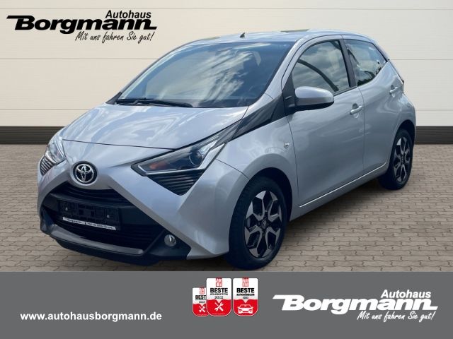 Toyota Aygo (X) 54.350 km 9.990 &euro; Dorsten 46286