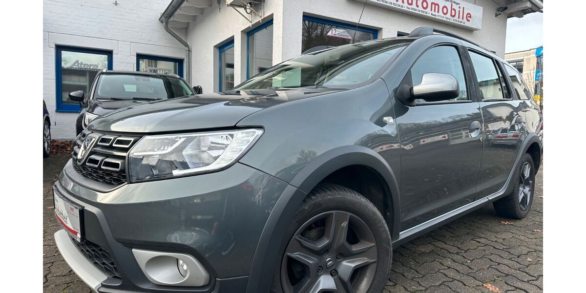 Dacia Logan 118.000 km 7.949 &euro; Gummersbach (Zwischen Toom Markt und ATU) 51645