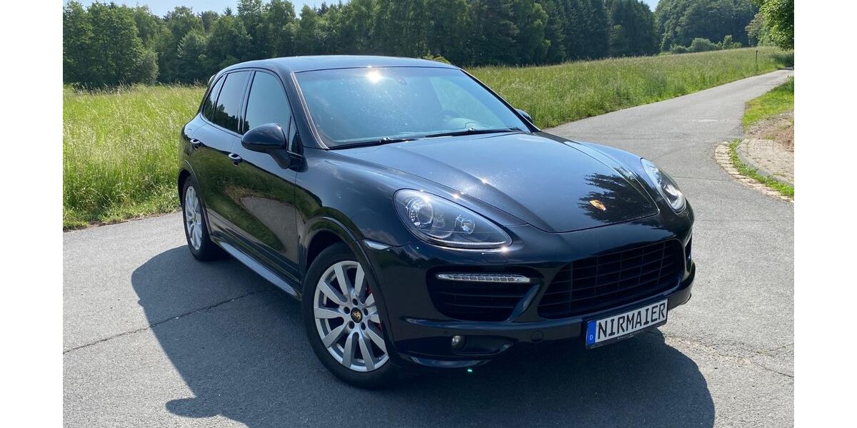 Porsche Cayenne 165.000 km 27.890 &euro; Taunusstein 65232