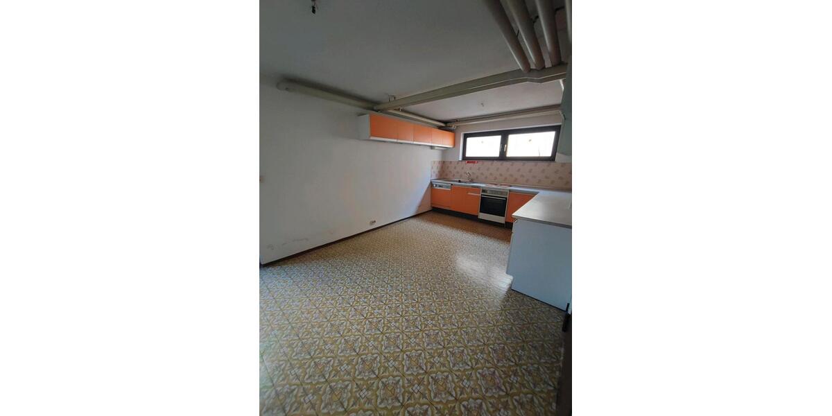 Doppelhaushälfte Leonberg - 6 Zimmer, 146 m&sup2;, 500.000&euro; | Angebot:27244479