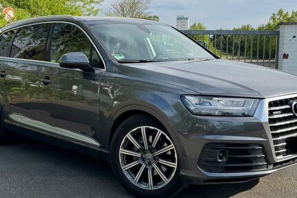 Audi Q7 210.000 km 23.900 &euro; Wiesbaden 65199