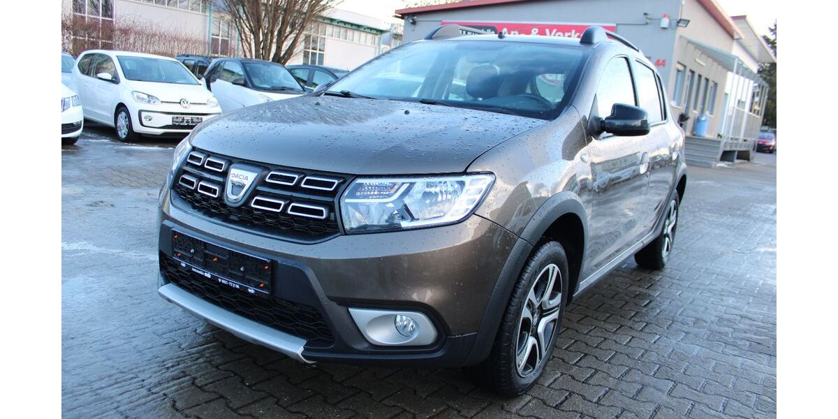 Dacia Sandero 132.038 km 7.990 &euro; Augsburg 86165