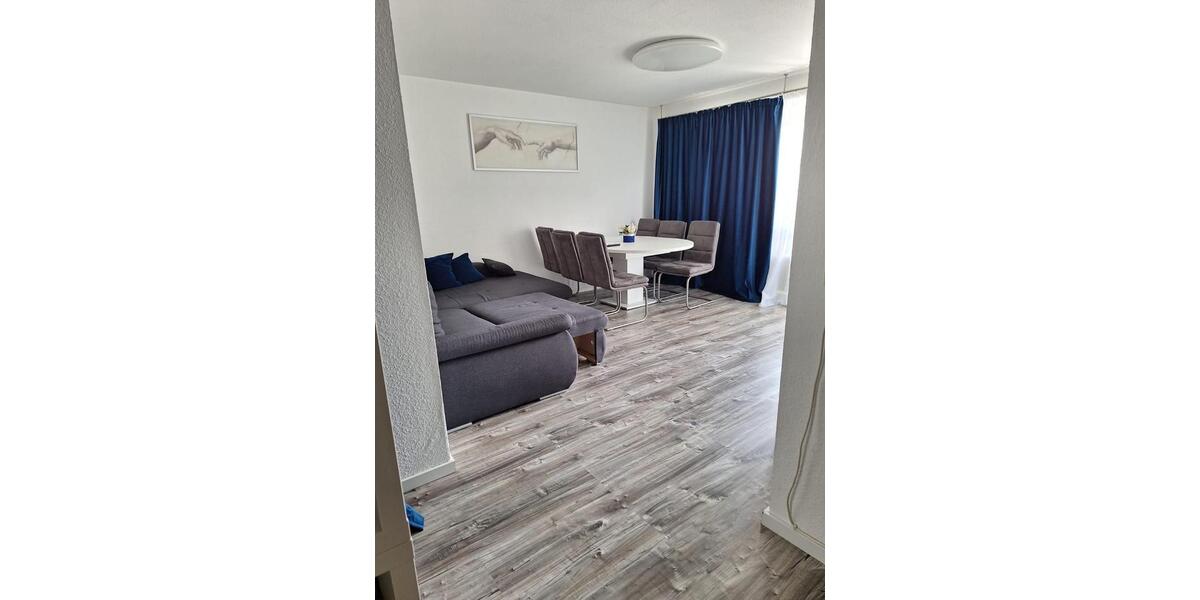Etagenwohnung Müllheim - 3.5 Zimmer, 90 m&sup2;, 1.300&euro; | Angebot:26348710