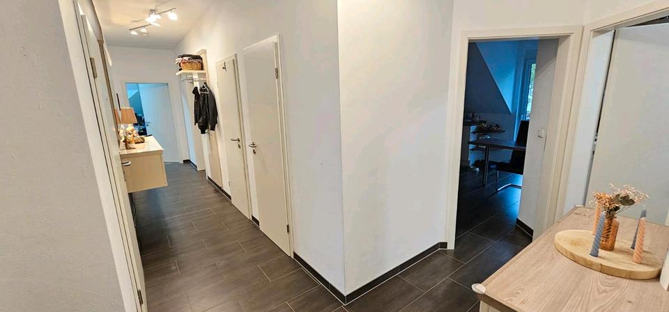 Dachgeschoßwohnung Gladbeck Brauck - 4 Zimmer, 136 m&sup2;, 369.000&euro; | Angebot:26698288