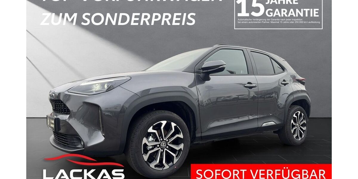 Toyota Yaris Cross 2.604 km 27.490 &euro; Dinslaken 46537