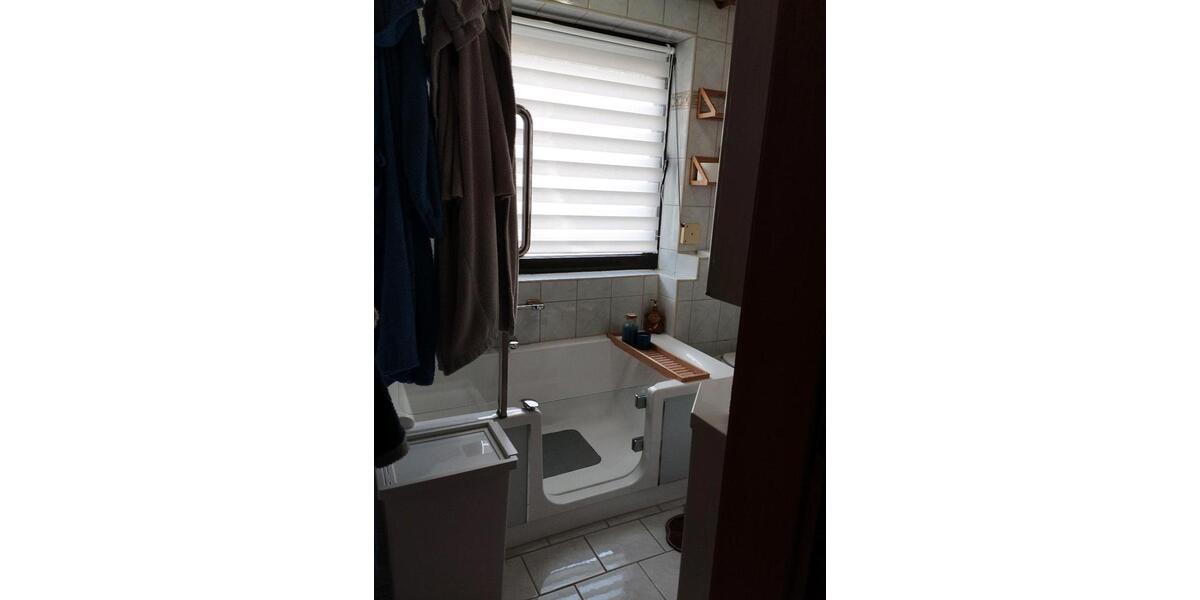 Reihenhaus Reutlingen Orschel-Hagen - 4 Zimmer, 86 m&sup2;, 370.000&euro; | Angebot:25991196