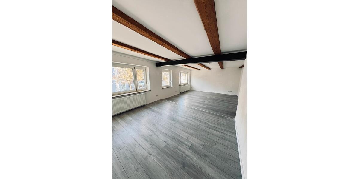 Etagenwohnung Geisenfeld - 3 Zimmer, 88 m&sup2;, 1.260&euro; | Angebot:24372954