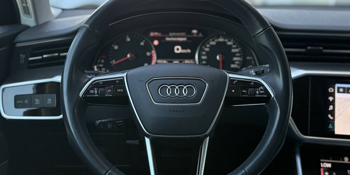 Audi A6 40 TDI quattro sport 360°/STANDHZ/NAVI/AHK 95.919 km 28.900 &euro; Villingen-Schwenningen 78054