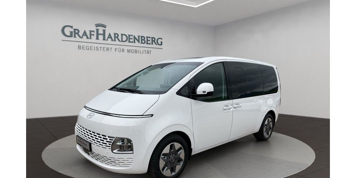 Hyundai STARIA 12.000 km 47.990 &euro; Landau 76829