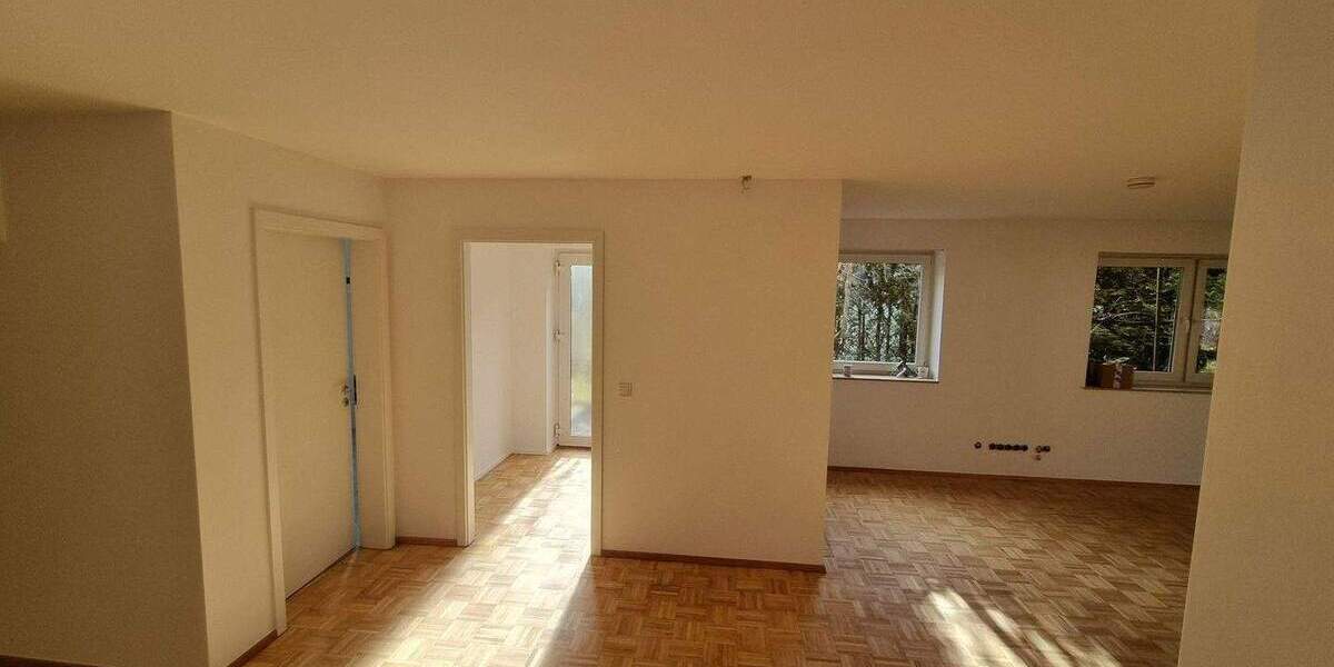Etagenwohnung Schlüchtern - 2 Zimmer, 83 m&sup2;, 690&euro; | Angebot:25374776