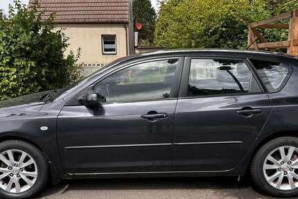 Mazda 3 158.000 km 3.850 € Berlin 12621