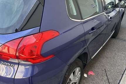 Peugeot 2008 157.000 km 5.999 € München 81476