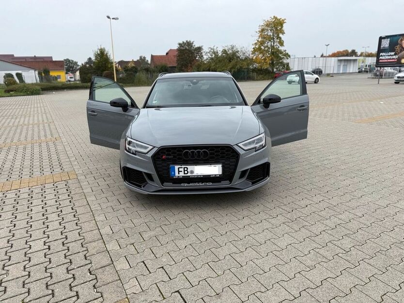 Audi RS3 67.000 km 48.800 € Reichelsheim 61203