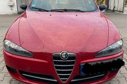 Alfa Romeo 147 105.629 km 3.200 € Radeberg 01454