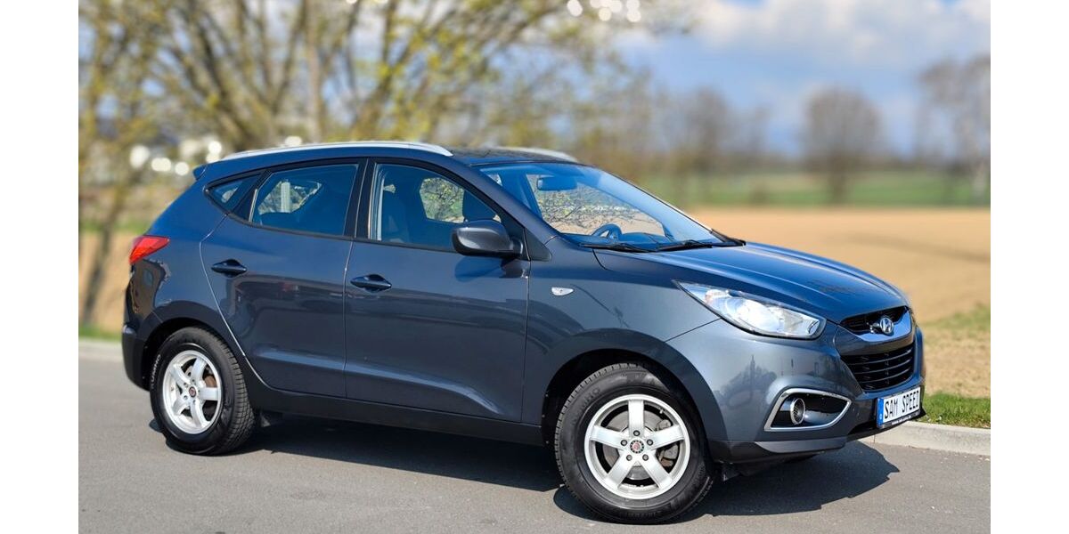 Hyundai ix35 146.000 km 4.899 &euro; Liederbach 65835