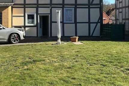 Haus Hann. Münden - 7 Zimmer, 112 m&sup2;, 145.000&euro; | Angebot:25496442