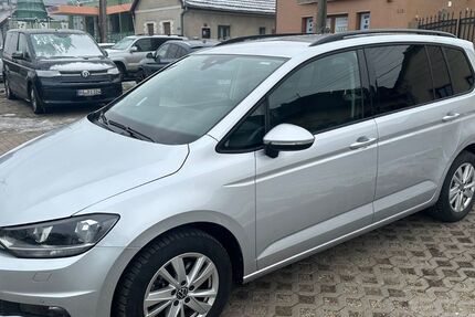 VW Touran 63.000 km 22.850 &euro; Jettingen-Scheppach 89343