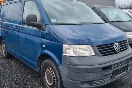 VW T5 Transporter 330.000 km 2.999 &euro; Achim 28832