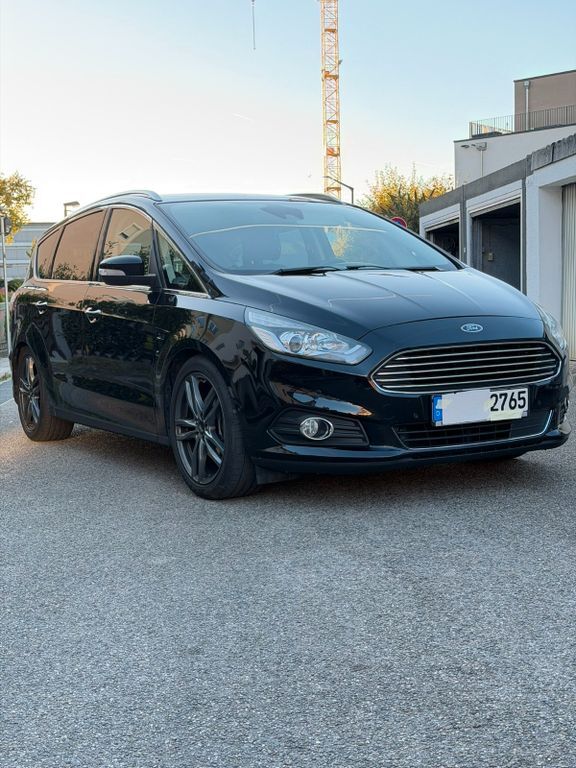 Ford S-Max 117.000 km 16.400 € Zirndorf 90513