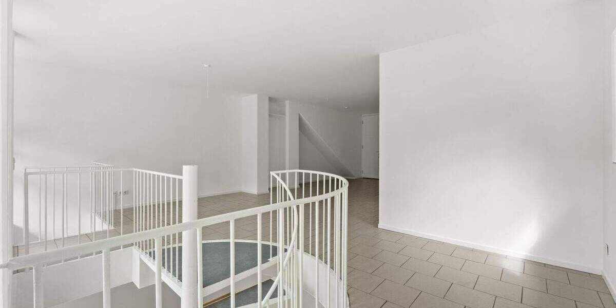 Etagenwohnung Bonn Beuel - 3 Zimmer, 100 m&sup2;, 449.000&euro; | Angebot:24822497