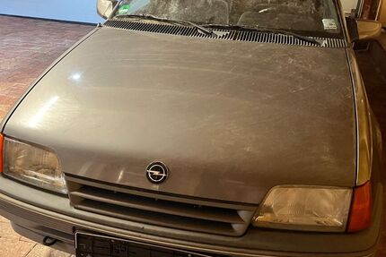 Opel Kadett 33.680 km 4.000 € Oberderdingen 75038