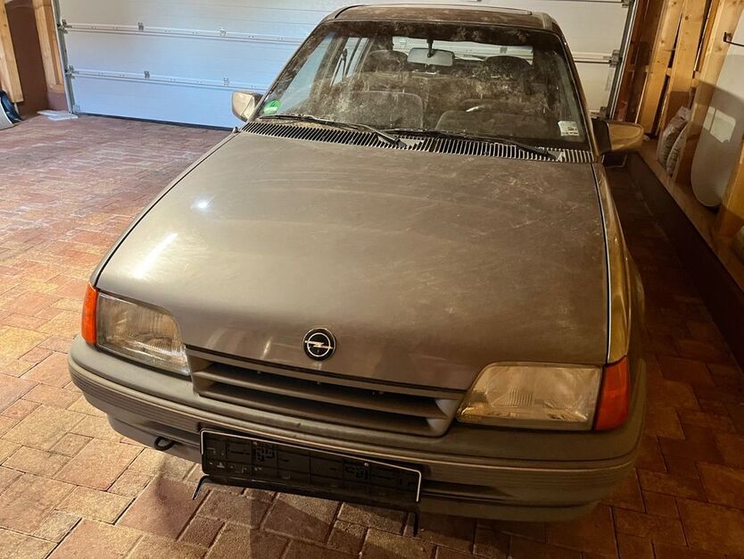 Opel Kadett 33.680 km 4.000 € Oberderdingen 75038