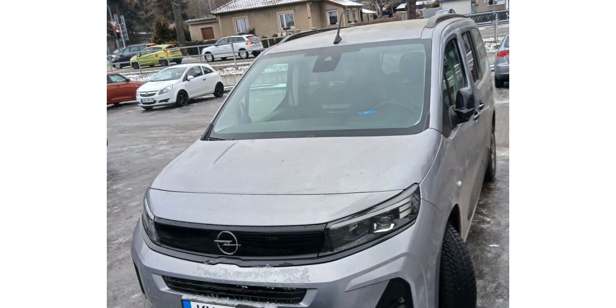 Opel Combo Life 1.300 km 24.300 &euro; Bestensee 15741
