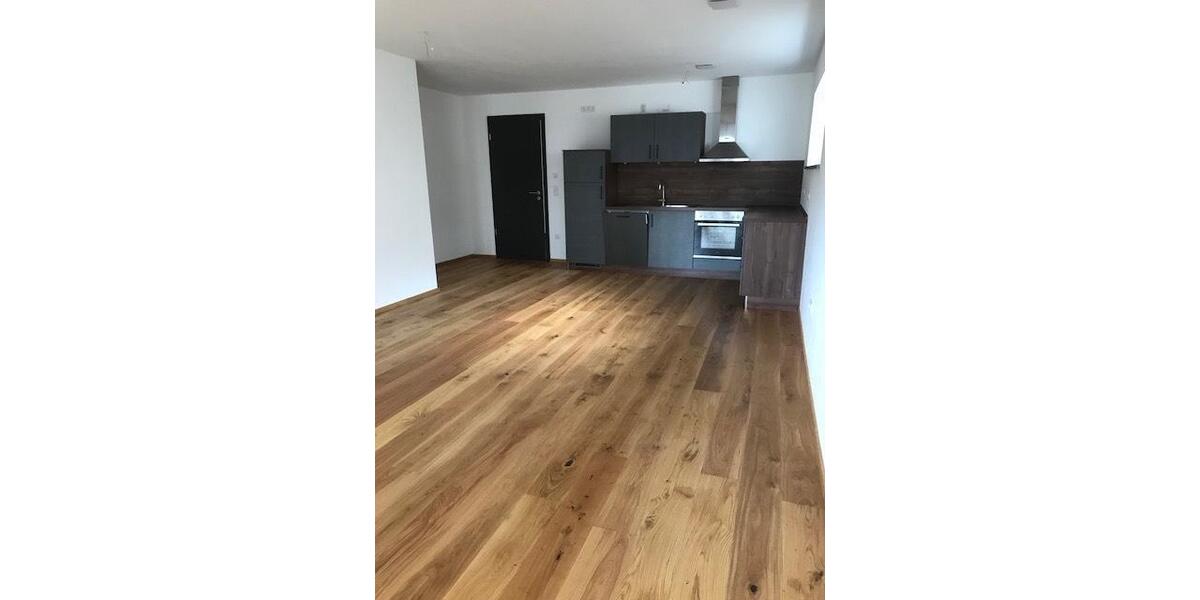 Erdgeschoßwohnung Waldkirchen - 3 Zimmer, 78 m&sup2;, 960&euro; | Angebot:25650981