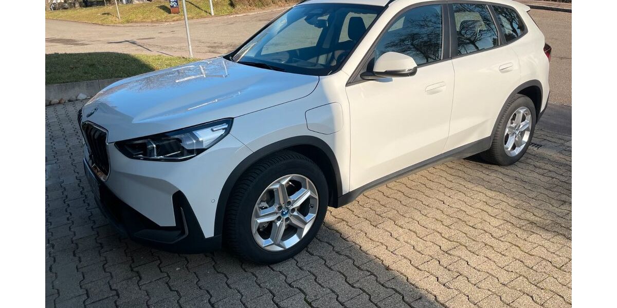 BMW X1 16.000 km 36.900 &euro; weinstadt 71384