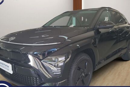 Hyundai KONA 7.426 km 32.490 &euro; Köln 51145