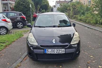 Renault Clio 177.000 km 1.100 € Stuttgart 70437