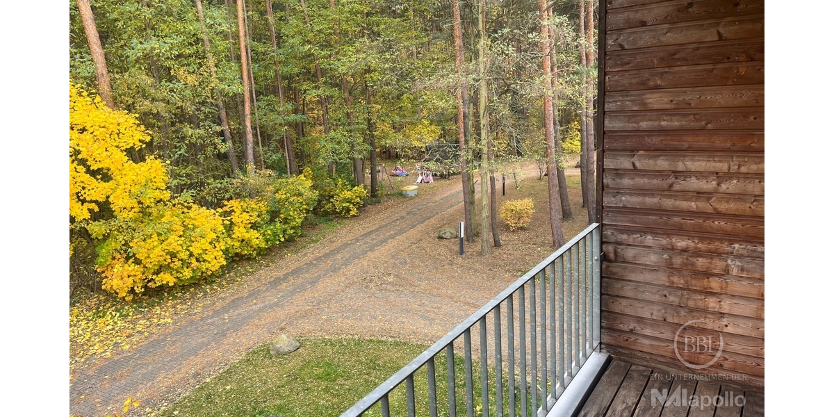 DIREKT AM WALDRAND GELEGEN: AUFGETEILTES MEHRFAMILIENHAUS MIT 10 WOHNEINHEITEN UND STELLPLÄTZEN - Mehrfamilienhaus, Wohnhaus Teupitz Teupitz | Angebot:23816641