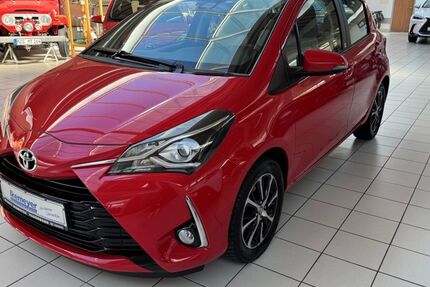 Toyota Yaris 40.000 km 12.990 &euro; Paderborn 33104