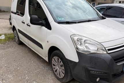 Citroen Berlingo 153.000 km 6.800 &euro; Werne 59368