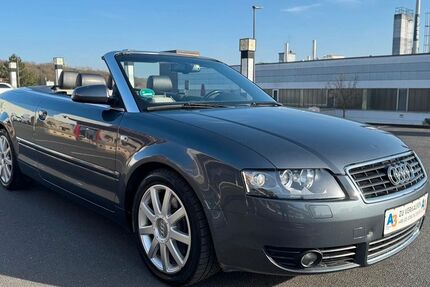 Audi A4 242.000 km 2.900 &euro; Würzburg 97076