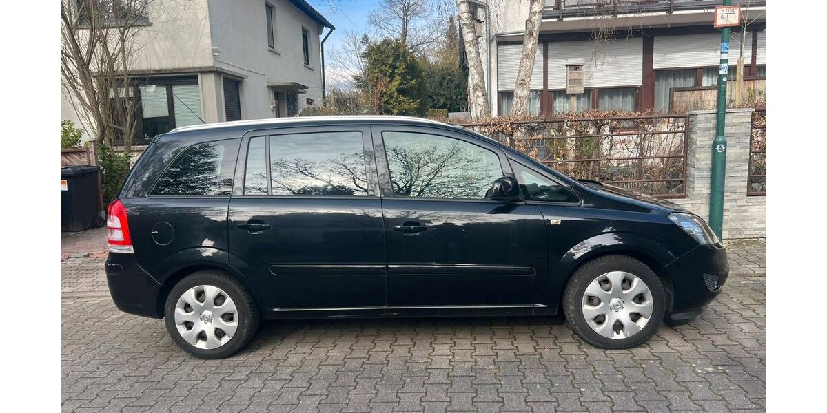 Opel Zafira 132.528 km 5.500 &euro; Darmstadt 64297