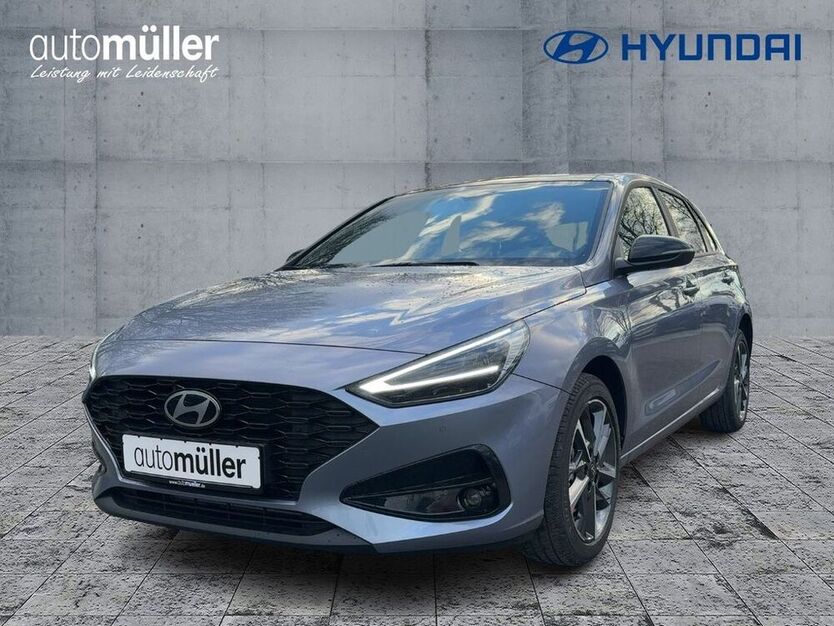i30