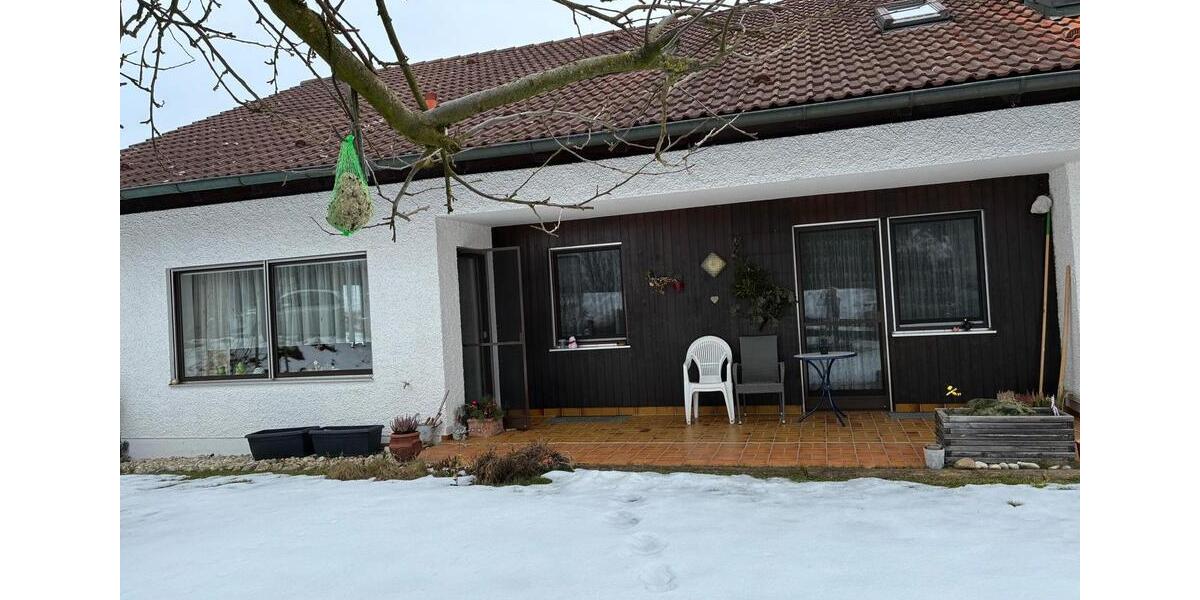 Etagenwohnung Bad Birnbach Asenham - 3.5 Zimmer, 84 m&sup2;, 650&euro; | Angebot:24754046