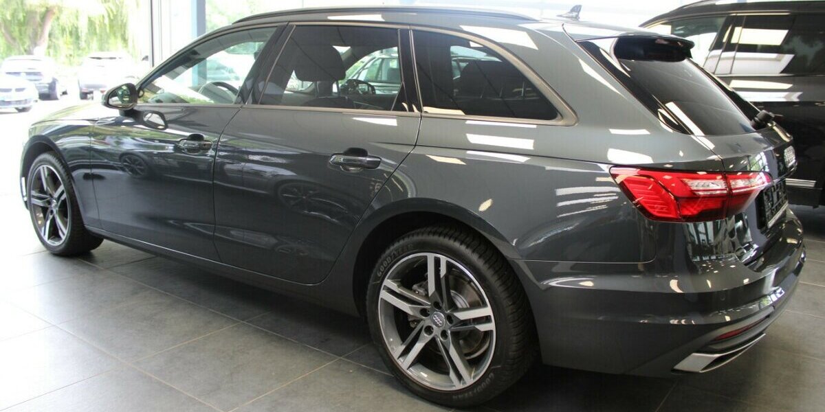 Audi A4 Avant 40 TFSI S TRONIC 67.560 km 23.980 &euro; Euskirchen 53881