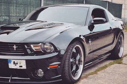 Ford Mustang 96.000 km 22.500 &euro; Magdeburg 39108