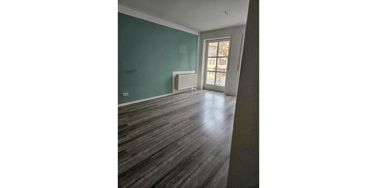 Etagenwohnung Schleusingen - 2 Zimmer, 68 m&sup2;, 470&euro; | Angebot:26001217