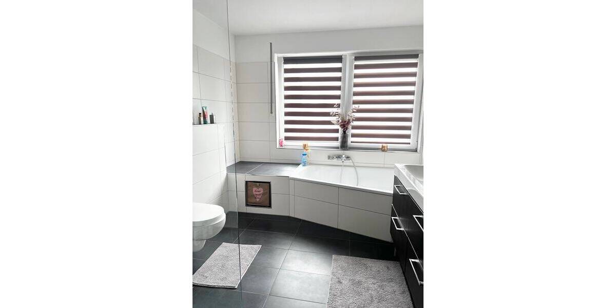 Doppelhaushälfte Korschenbroich Kleinenbroich - 4 Zimmer, 130 m&sup2;, 548.000&euro; | Angebot:26378069