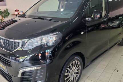 Peugeot Traveller 283.560 km 12.990 &euro; Recklinghausen 45661