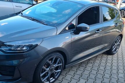 Ford Fiesta 45.000 km 17.500 &euro; Bad Soden 65812