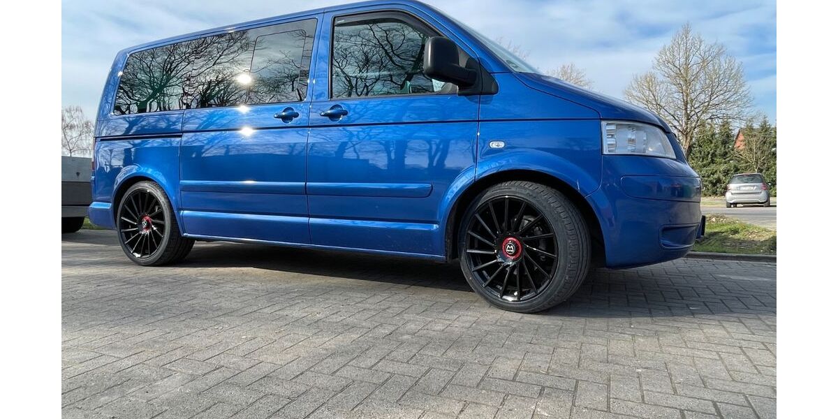 VW T5 Multivan 213.500 km 17.500 &euro; Hille 32479