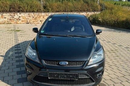 Ford Focus 143.835 km 11.900 &euro; Ruedesheim am Rhein 65385