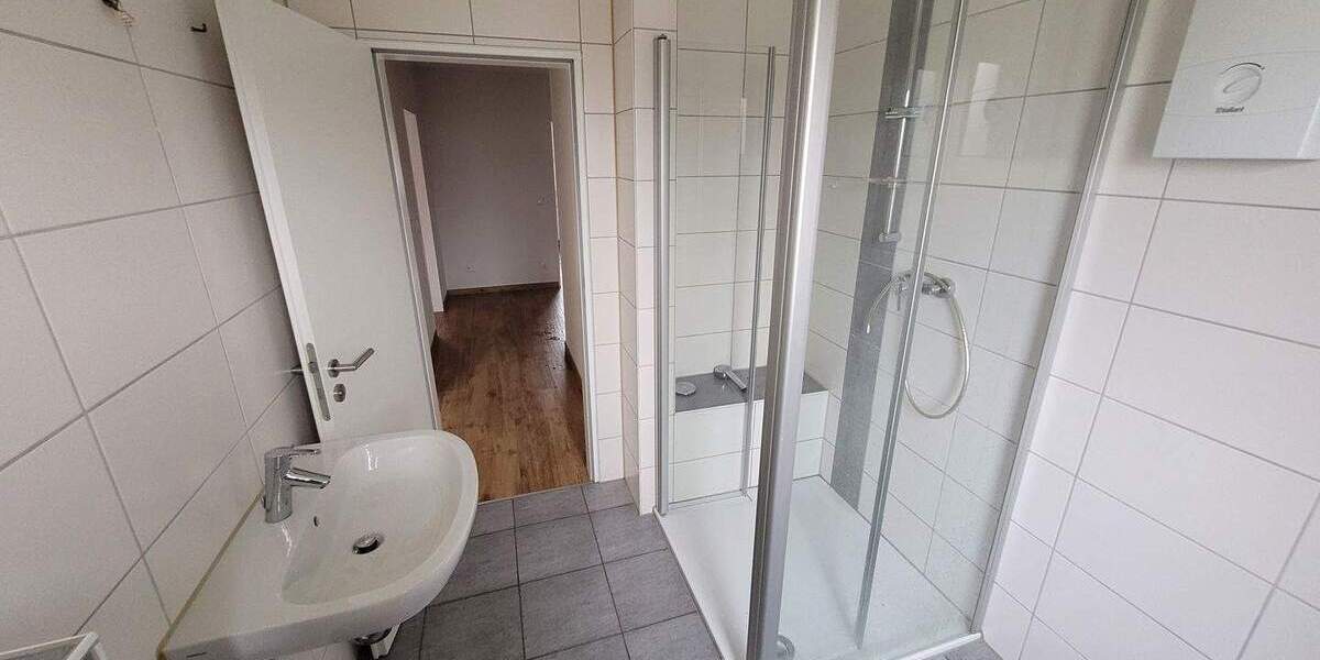 Etagenwohnung Rheinberg Borth - 3 Zimmer, 84 m&sup2;, 685&euro; | Angebot:24873041